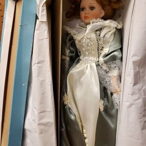 New Lady Raelynn Porcelain Doll James Allen Collection
